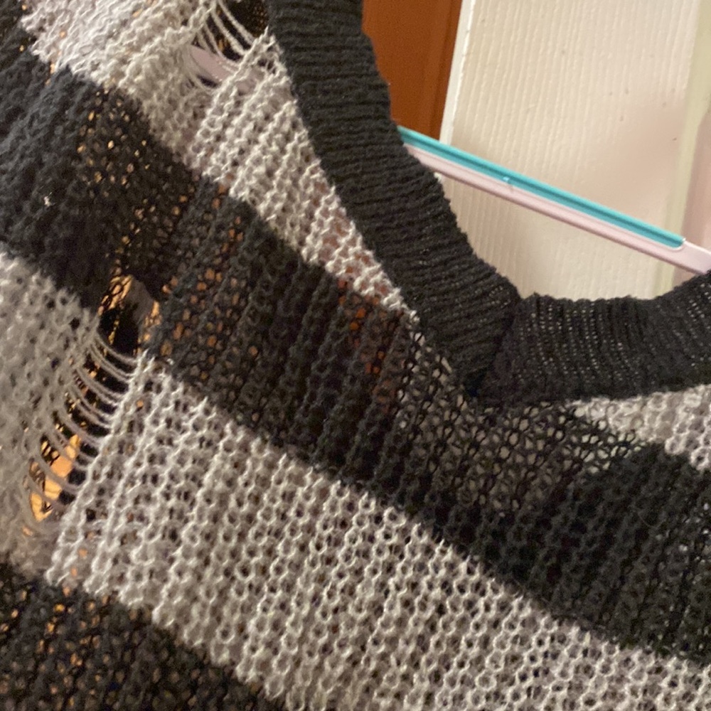 Gothic Ripped Striped Sweater - Picture 4 of 4